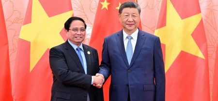 新华图讯丨习近平会见越南总理范明政